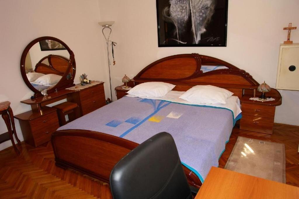 Apartments Nikolina Novi Vinodolski Esterno foto