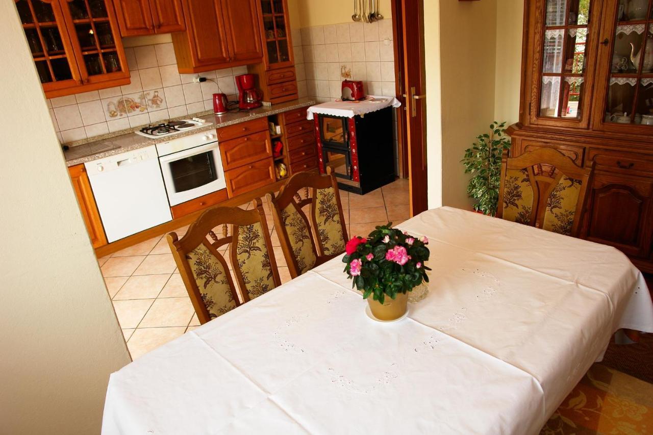 Apartments Nikolina Novi Vinodolski Esterno foto